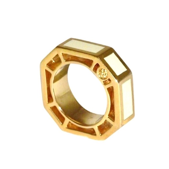 TORY BURCH • Rylan Enamel Logo Ring - Picture 4 of 9